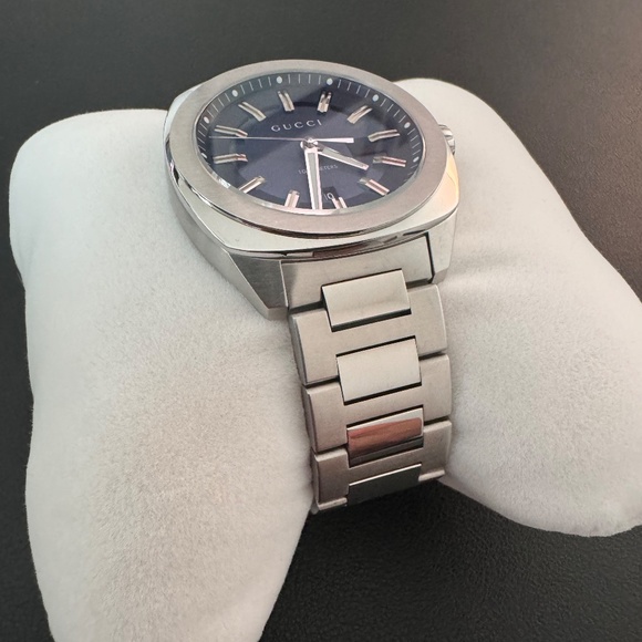 Gucci GG2570 Men's Watch, 41MM Model # YA142303 - Picture 2 of 9